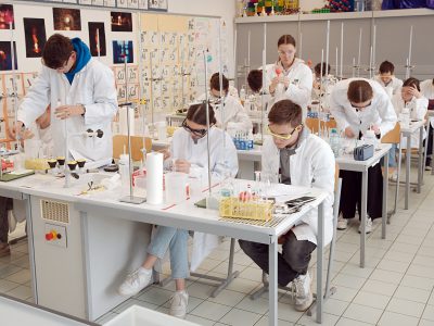 Unser erlebnisreicher Weg durch die Chemieolympiade