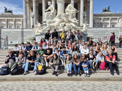 1945 – 1955 – 1995   – Exkursion der 4. Klassen nach Wien
